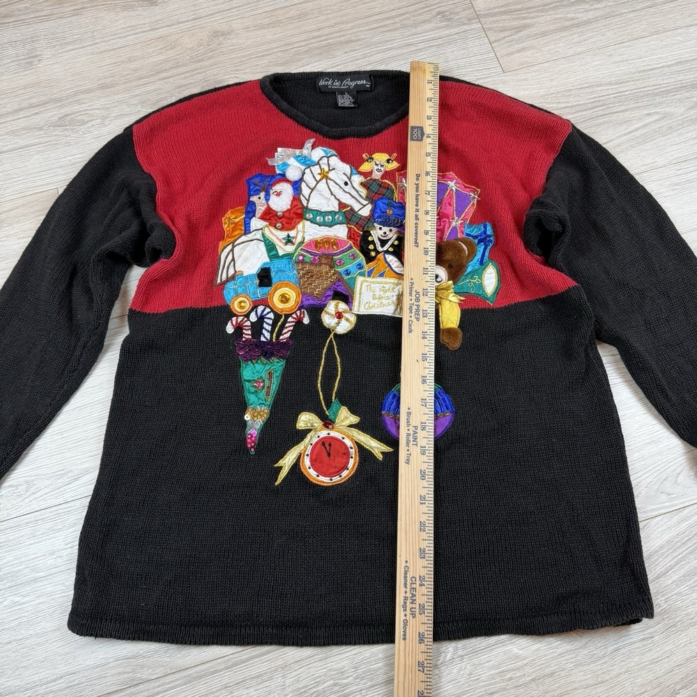 Work in Progress Gladys Bagley Ugly Christmas Sweater Red Black Holiday Scene L - Picture 5 of 7